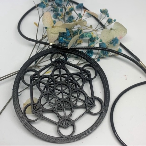 Handmade New 3D Printed Black Metatron Cube Sterling Silver Leather Necklace - Picture 13 of 15